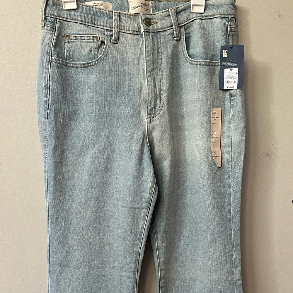 Universal Thread Light Blue High Rise Women Jeans